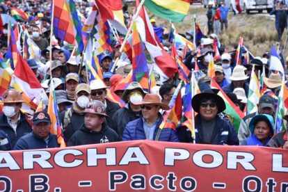 Marcha por la patria con Luis Arce en defensa de la democracia