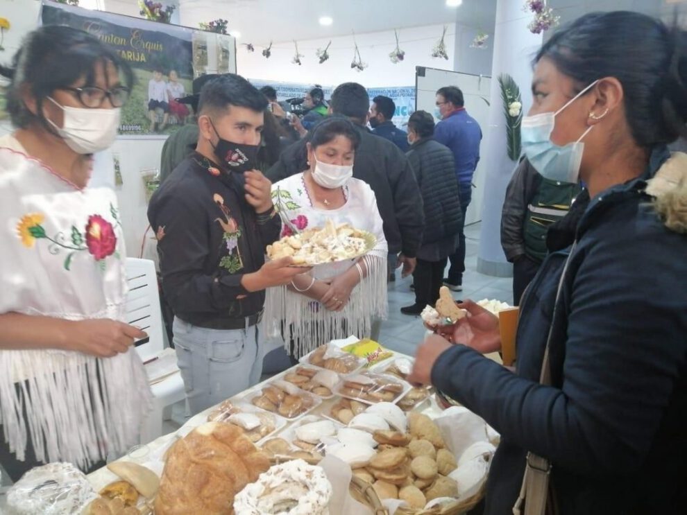 Expofencoop 2021 con cooperativas productivas en Oruro
