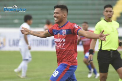 Copa Simón Bolívar entre Universitario de Sucre y García Ágreda