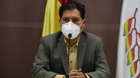 Ministro de Salud y Deportes Jeyson Auza advierte sobre sanciones por paro cívico en Santa Cruz