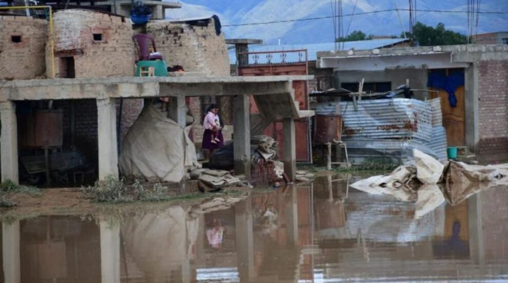 Inundaciones en Cochabamba afectan a más de 30 familias