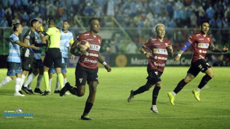 Always Ready venció a Blooming en el Torneo Único