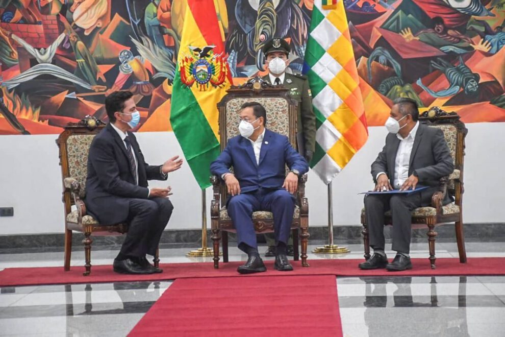 Embajadores presentan cartas credenciales al Presidente Arce