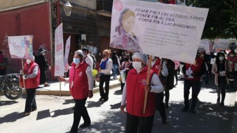 Caminata por el Día Mundial de la Lucha contra el Sida en Oruro