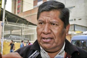Roberto de la Cruz cuestiona el trabajo de la COB