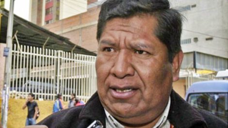 Roberto de la Cruz cuestiona el trabajo de la COB