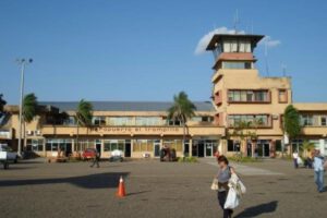 Cierre aeropuerto El Trompillo en Santa Cruz