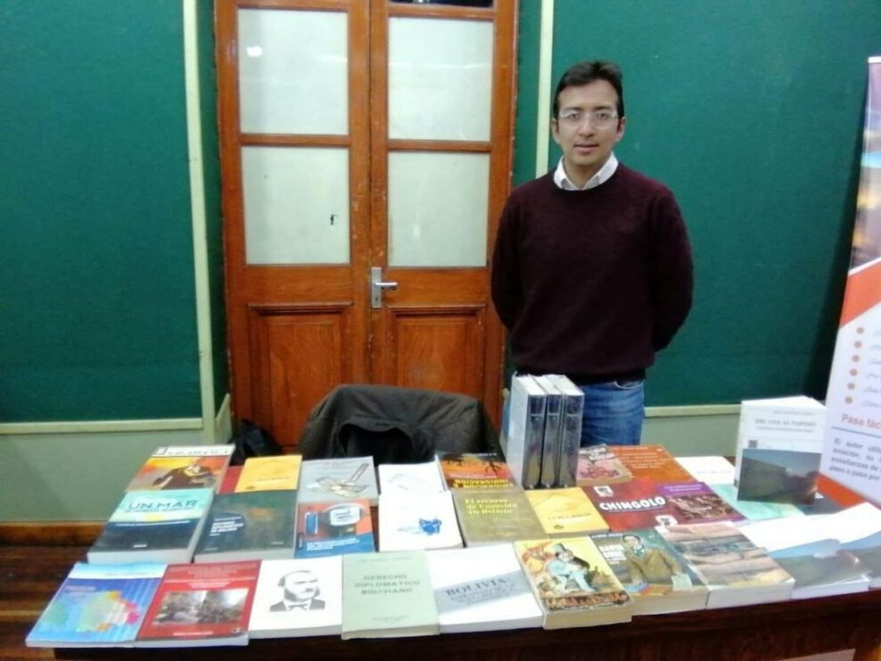 Primera Feria Interdepartamental del Libro en Oruro