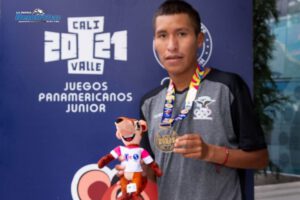 David Ninavia fue el abanderado de Bolivia en los Juegos Panamericanos Junior