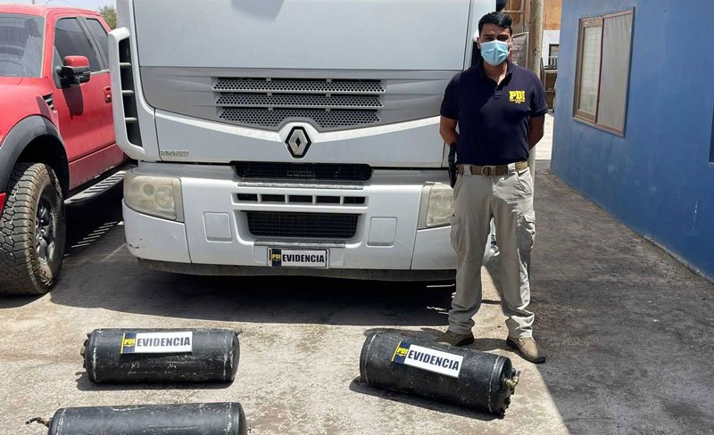 Aprehenden a boliviano en Chile con 300 kg de cocaína