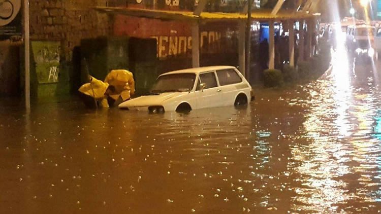 Inundaciones en La Paz debido a fuertes lluvias