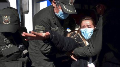 Jeanine Añez busca detención domiciliaria en audiencia