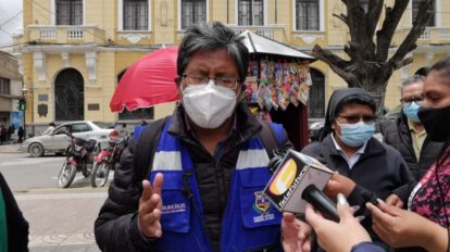 Campañas solidarias mediante reciclaje en Oruro
