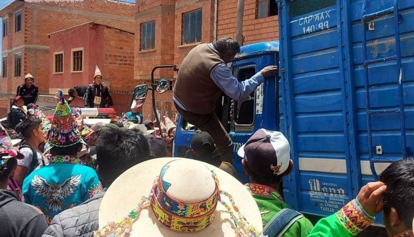 Atropello de autoridades originarias en Pocoata