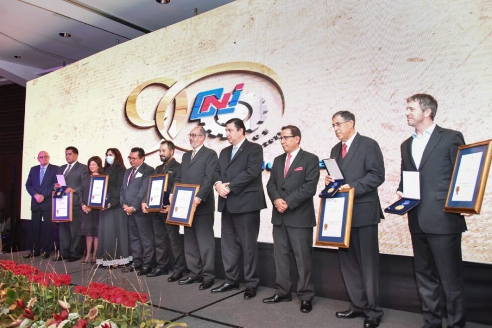 Cervecería Boliviana Nacional reconocida con la Medalla de Oro al Mérito