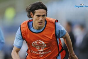Edinson Cavani dejaría el Manchester United para vincularse al Barcelona