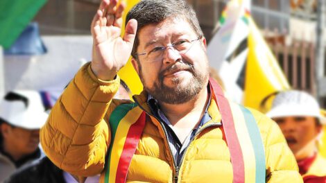 El candidato Samuel Doria Medina en el Congreso de Unidad Nacional