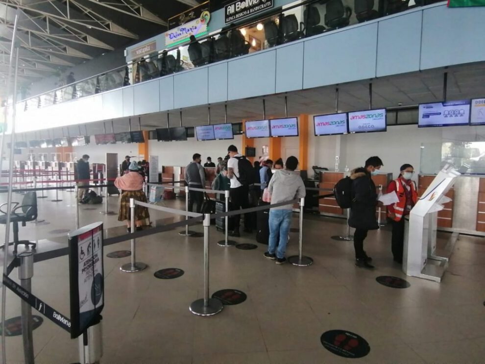 Extrabajadores de Aasana reciben el pago de sus beneficios sociales