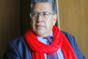 Rector de la UMSA agredido por estudiantes del Frente RUGE