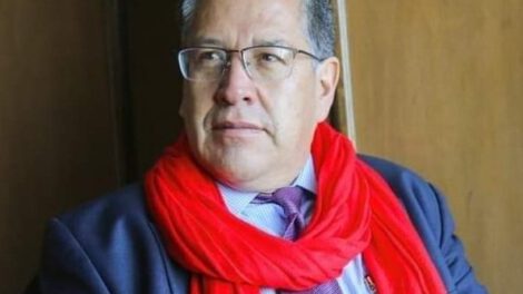 Rector de la UMSA agredido por estudiantes del Frente RUGE