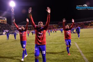 Universitario gana de visita