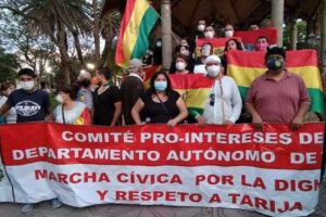 Cívicos en Tarija en alerta por posibles aprehensiones