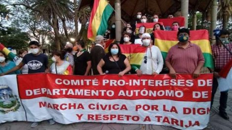 Cívicos en Tarija en alerta por posibles aprehensiones