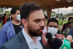 Gobierno pide activar sello azul para ubicar a Antonio Parada por caso ítems fantasmas