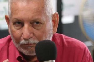 Renovación de estatutos Demócratas por Rubén Costas