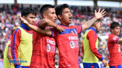 Universitario vence a Real Potosí y retorna al profesionalismo