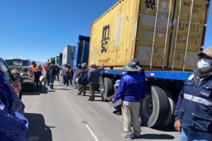 Controles de pruebas PCR en frontera entre Bolivia y Chile