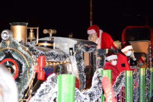 Tren Navideño recorriendo Oruro con mensajes de paz