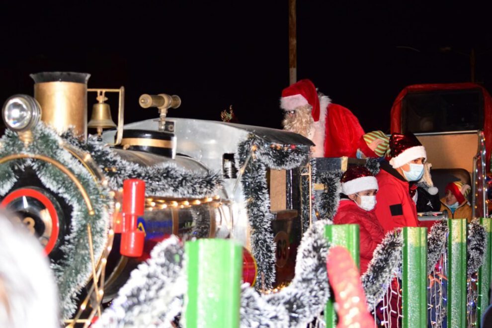 Tren Navideño recorriendo Oruro con mensajes de paz