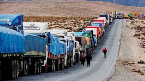 Frontera Bolivia-Chile habilitada para el 61% de choferes