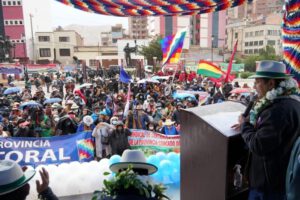 Aniversario de la Fsutco con entrega de vehículos por Luis Arce