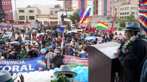 Aniversario de la Fsutco con entrega de vehículos por Luis Arce