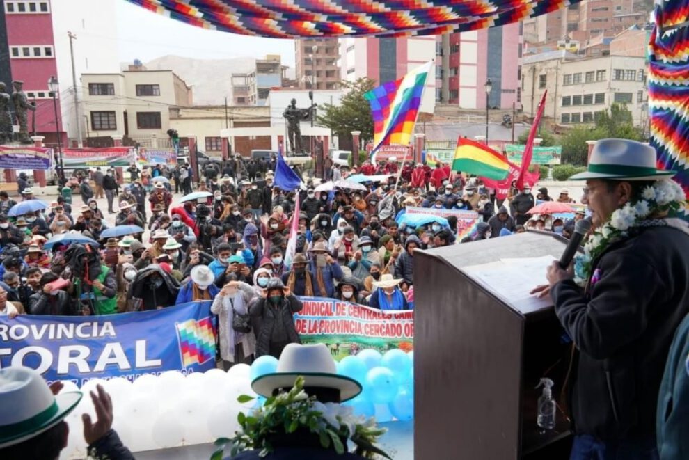 Aniversario de la Fsutco con entrega de vehículos por Luis Arce