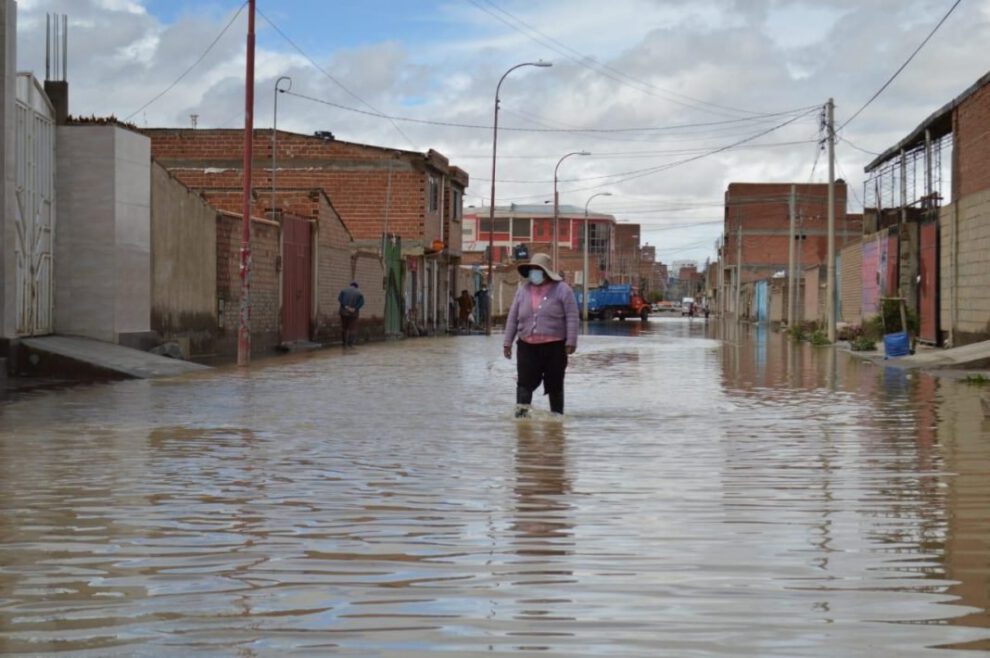 Inundaciones en Oruro a causa de lluvias torrenciales