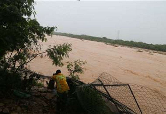 Niña arrastrada por el río Piraí
