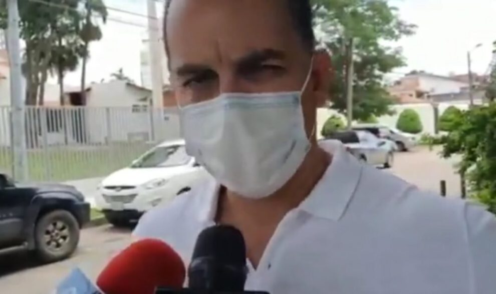 Demócratas pacto con el MAS