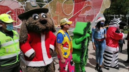 Desfile navideño en Oruro
