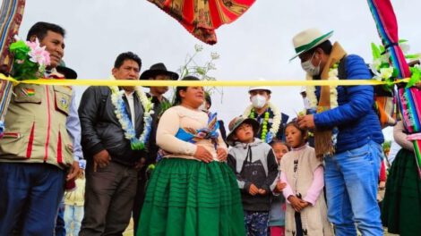 Viviendas para familias vulnerables en Oruro y Huari