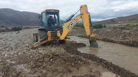 Desborde del río Viluyo en Huanuni