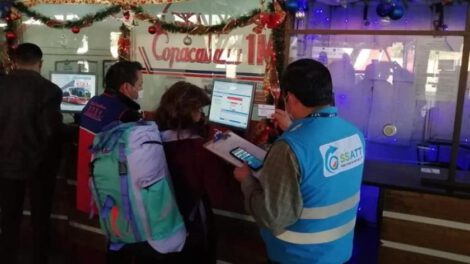 Controles de carnet de vacunación en terminales terrestres y aéreas