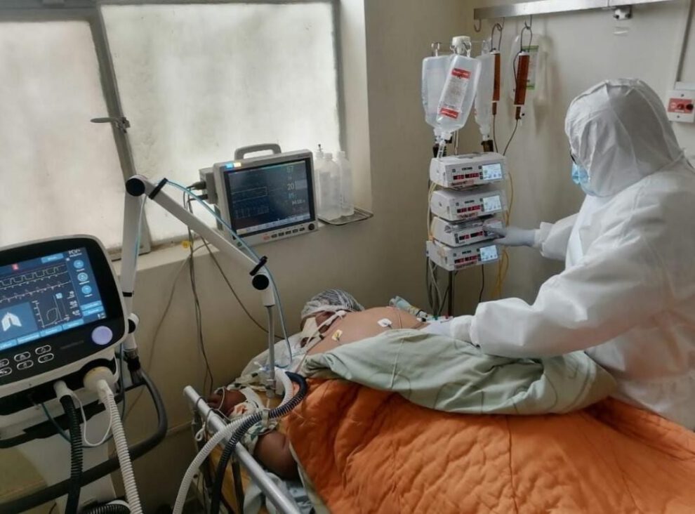 Camas de internación de la CNS ocupadas por pacientes Covid-19 en Oruro