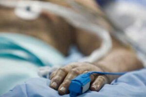 Colapso en unidades de terapia intensiva en Tarija