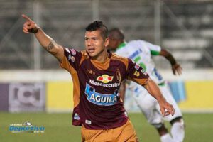 Robín Ramírez refuerza la delantera de Independiente Petrolero