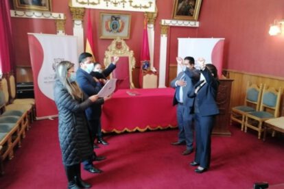 Secretarios de Asuntos Jurídicos y Desarrollo Humano en Oruro