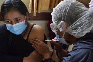 Vacunas contra el Covid-19 en Bolivia