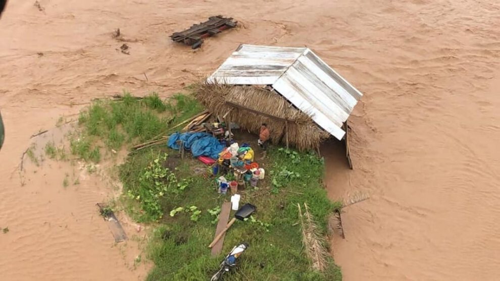Familias afectadas por lluvias en Bolivia